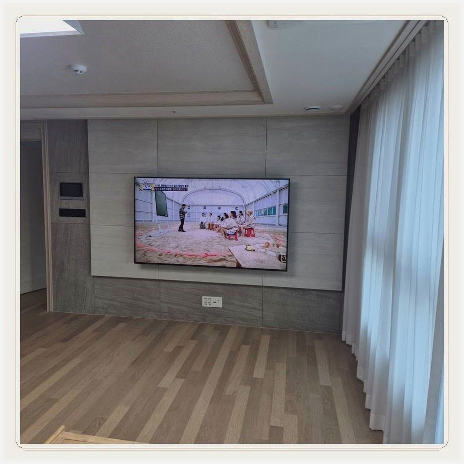 금오동 무타공 벽걸이TV